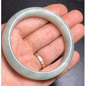 Vòng ngọc cẩm thạch liền khối bảng hẹ - Hanmynghe 