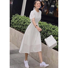 Đầm trắng cổ tròn form dài