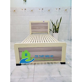 Giường sắt kiểu gỗ kích thước ngang 1M2 dài 2M – GS45 mẫu đơn giản, tiện dụng, dễ dàng tháo ráp di chuyển.