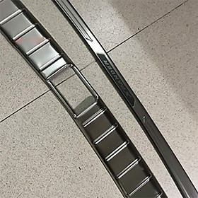 Nẹp Chống Trầy Xước Cốp Sau Dành Cho Xe Xpander 2019-2020 Cao Cấp