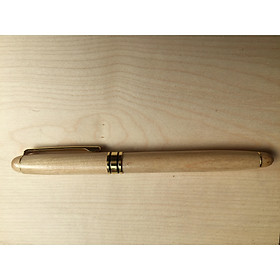 Bút gỗ maple có nắp