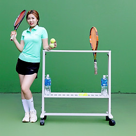 Kệ trưng bày vật dụng Tennis