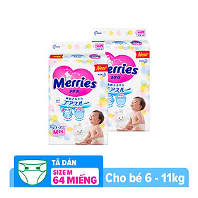 Combo 2 Tã/bỉm dán Merries size M - 64 miếng (Cho bé 6 - 11kg)