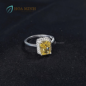 Nhẫn bạc đính đá thạch anh Nam Phi màu vàng shape chữ nhật size 6x8 li bọc xoàn xinh xắn sang trọng