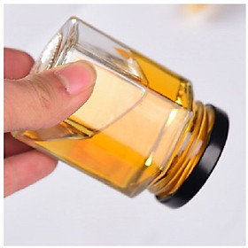 Mua Hũ Thủy Tinh Lục Giác Hũ thủy tinh đựng gia vị Lục Giác nắp thiếc đen 100ml (giá bán 1 cái)