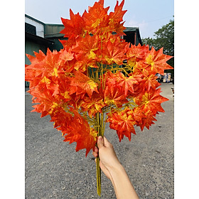 Mua Bó 12 cành lá phong đỏ lá nhỏ kích thước 65cm trang trí decor siêu đẹp