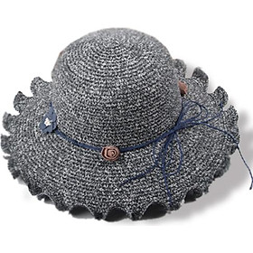 Nón Nữ rộng vành đi biển