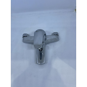 Mua Sen liền tường nóng lạnh. Vật liệu bằng hợp kim mạ chrome bóng. Bền  đẹp  dễ dàng vệ sinh lau chùi.  SLTLI01