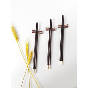 Mua Đũa gỗ trắc gắn trai trắng sang trọng (bộ 5 đôi)