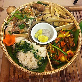 Mua Mẹt tre chia ngăn đựng đồ ăn đẹp mắt