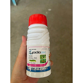 Mua Thuốc trừ sâu đặc trị nhện đỏ  bọ trĩ  sâu tơ và các loại côn trùng chích hút/miệng nhai khác đã kháng thuốc Kyodo 25SC (240ml)