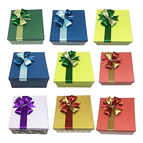 Hộp Quà Vuông Phượng Hoàng (22 x 22 x 11 cm) - Giao mẫu ngẫu nhiên