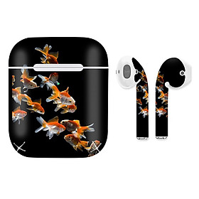 Mua Miếng dán skin chống bẩn cho tai nghe AirPods in hình Cá vàng - bet009 (bản không dây 1 và 2)