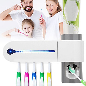 Kệ bàn chải đánh răng nhả kem tự động có hệ thống KHỬ TRÙNG BẰNG TIA UV