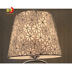 Mua Chao Đèn Giá Rẻ Hàng Sẵn HTLK DBN