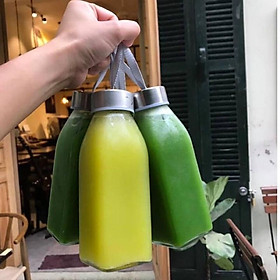 Mua Chai thuỷ tinh 350ml vai vuông nắp dây