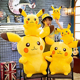 Gấu Bông Pikachu Dễ Thương Siêu Mềm Mịn Cho Bé (20cm---65cm) Hàng Xịn Cao Cấp Loại 1, An Toàn Cho Người Sử Dụng (Tặng Kèm 1 Ví Da 12 Ngăn Đựng Thẻ ATM, CCCD)