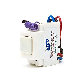 Công tắc điều khiển từ xa IR + RF lắp mặt panasonic TPE RI02