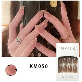 Bộ 24 móng tay giả đẹp (KM050) tặng kèm thun lò xo cột tóc màu đen tiện lợi