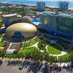 Pullman Vũng Tàu Hotel 5* - Bao Gồm Bữa Sáng. Khách sạn Tại Trung Tâm Thành Phố