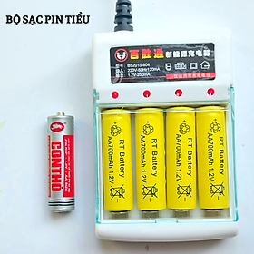 Mua Bộ sạc kèm 4 pin AA / AAA 1.2v (pin tiểu / pin con thỏ) -dùng điện 220v