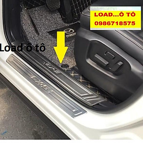 Ốp Bậc Cửa, Nẹp Bước Chân Trong, Ngoài Mazda CX5 2023-2018 Chất Liệu Inox Cao Cấp