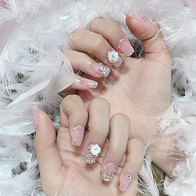 Hình ảnh Combo Cắt Da Tay,  Sơn Gel, Vẽ Đặc Biệt Tại Vietgangz Nails