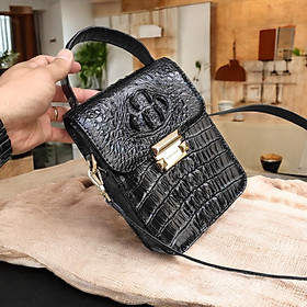 Túi chữ nhật Da cá sấu. Thiết kế đơn giản cho khách thích đổi kiểu!