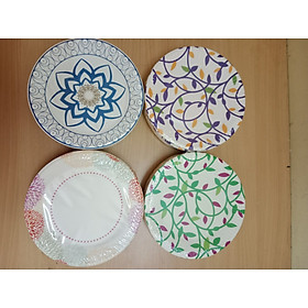 Mua Dĩa Giấy In Hình Ngẫu Nhiên FNB Phủ PE Lốc 40 cái (20cm / Dĩa)