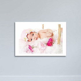 Mua Tranh Trẻ Em Sơ Sinh Dễ Thương Canvas Có Viền W1169