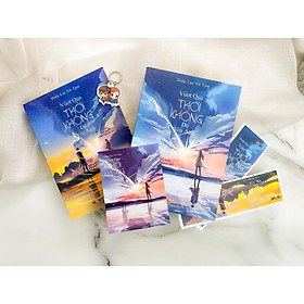 Hình ảnh Combo 2 tập Vượt Qua Thời Không Để Yêu Anh (Bản Đặc Biệt - Tặng kèm Postcard chữ ký tay, Móc khoá chibi nhân vật chính, Bookmark - Số lượng có hạn)