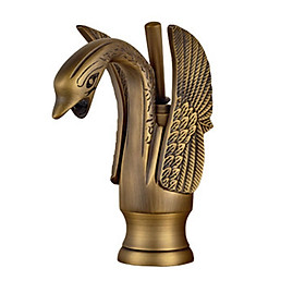 Vòi Nước Thiên Nga Bằng Đồng Cổ Điển Kanly GCV09