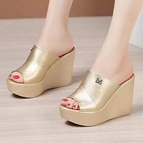 Dép đế xuồng da phối phụ kiện 10f
