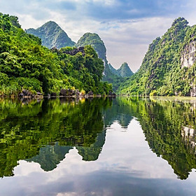 TMB9. Tour ghép Miền Bắc 5N4Đ Hà Nội - Vịnh Hạ Long - Hang Múa - Tràng An - Hoa Lư (Ngủ đêm trên du thuyền Hạ Long, chèo thuyền kayaking)