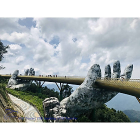 Xe shuttle bus Bà Nà Hills Cầu Vàng từ Đà Nẵng giá rẻ