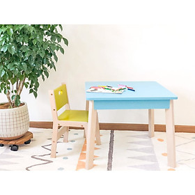 Bộ 1 Bàn Kèm 1 Ghế Hàng Sản Xuất Chất Liệu Gỗ MDF Màu Sắc Tươi Sáng Dành Riêng Cho Các Bé từ 2-6 Năm Tuổi
