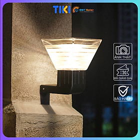 Mua Đèn treo tường vuông kiểu dáng hiện đại năng lượng mặt trời TT35C ánh sáng trắng/vàng
