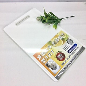 Thớt nhựa kháng khuẩn độ dày 32x20x1,3cm