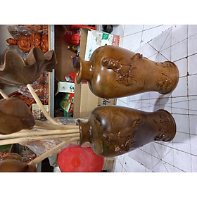 Cặp lộc bình khắc phật bà quan âm bồ tát bằng gỗ bách xanh thơm nức kt 28×14×14cm 