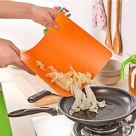 Mua Bộ 2 thớt nhựa dẻo (màu cam) - Hàng Nhật nội địa