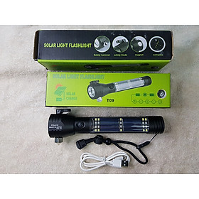Mua Đèn pin cứu hộ đa chức năng T09  rất cần thiết khi di chuyển trên xe ô tô để cứu hộ cắt dây an toàn và đập vỡ kính khi cần thiết - Hàng chính hãng
