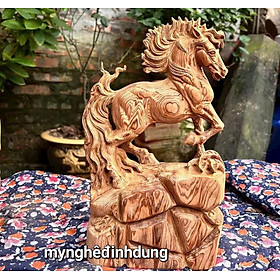 Mua Tượng nhất mã thong dong bằng gỗ ngọc am thơm nức cao 30x18x7.5cm