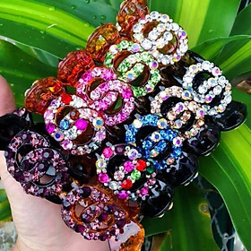Kẹp Tóc Càng Cua 3 Răng Số 8 Chanel Đính Đá Nhiều Màu Cao Cấp Phong Cách - SLL Nhắn Shop