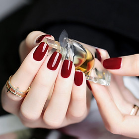 Sơn Móng Tay Không Mùi Lâu Trôi Miss Candy NF002