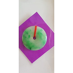 Mặt dây chuyền Đồng Điếu A Đẹp Đá Ngọc cẩm thạch tự nhiên trắng xanh lý đều đẹp Size 32mm x dầy 6mm Nữ bọc vàng đeo đẹp sang may mắn tài lộc ạ