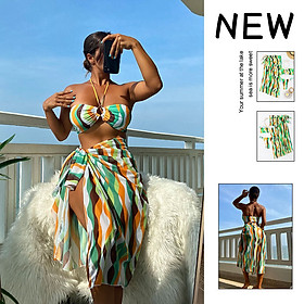 Hình ảnh Bộ 3 mảnh áo tắm xẻ tà váy bikini đi biển in hình nữ