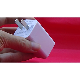 Củ sạc nhanh 4A dành cho dòng điện thoại Oppo màu trắng độ bền cao, an toàn khi sạc Hàng nhập khẩu