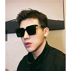 Kính râm đen gọng to , kính mát nam nữ , chống tia UV , chống bụi ,thiết kế tinh xảo , phong cách thời trang Hàn Quốc bảo vệ đôi mắt thân yêu của bạn 
