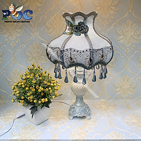Mua Đèn Trang Trí Bàn Tân Cổ Điển MB8791