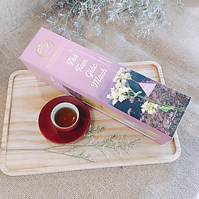 Trà Tam Giác Mạch giúp bổ tỳ, nhuận tràng, phòng chống xơ vữa động mạch, giúp hạ huyết áp, giảm mỡ máu _nhãn hiệu Trà dược Bông Sen Vàng (Hộp 20 túi lọc kim tự tháp 5,8g ). Tặng kèm 01 gói trà dùng thử trong 16 loại trà của Trà dược Bông Sen Vàng